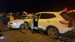 Konya’da facia: Otomobil ile cip birbirine girdi