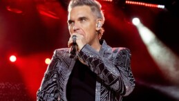 Robbie Williams, FIFA Müzik Elçisi oldu
