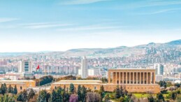 Türkiye her masada bekletiliyor. Türkiye beklerken BRİCS’e Nijerya’yı aldılar