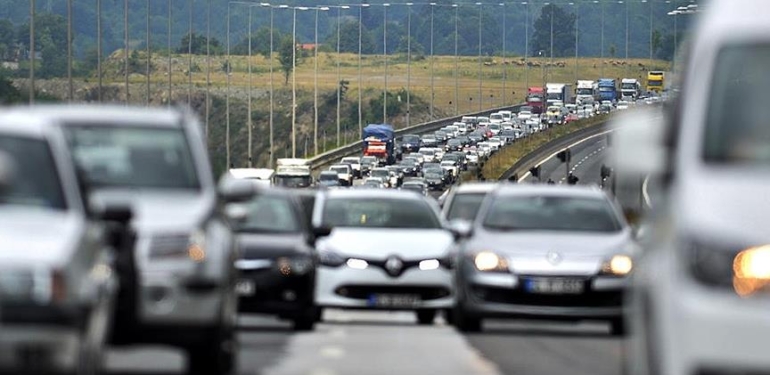 14 yaşındaki otomobilleri kullanıyoruz