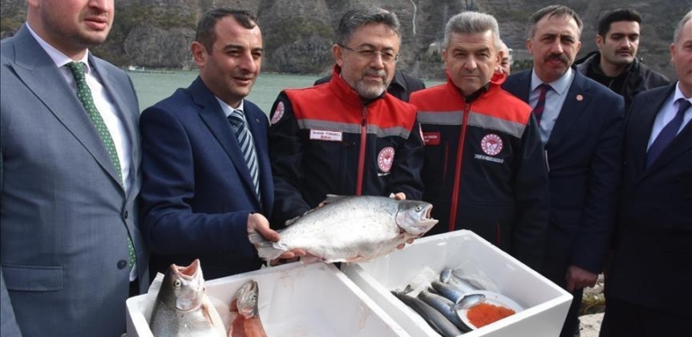 ‘2025 yılında su ürünlerinden ülkemiz 2,3 milyar dolarlık bir ihracat rakamına ulaştı’