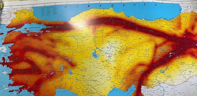 3.8’lik deprem sonrası uzmandan çarpıcı açıklama: Risk sanıldığından büyük