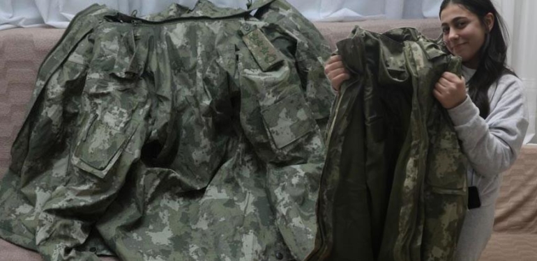 6 Şubat felaketinde ailesini kaybetti! Beliz’in gizli kahramanı: 3 yıldır montu geri vermek için saklıyorum