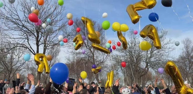 68 milyon liralık umut tamamlandı! SMA’lı Ömer Asaf için gökyüzüne balonlar yükseldi
