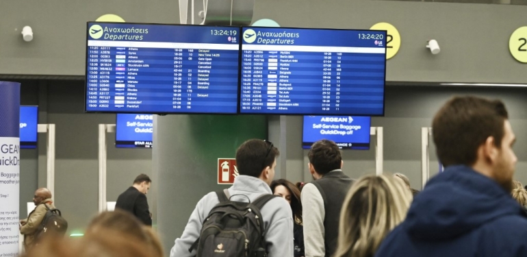 Atina’da “utanç veren” havacılık krizi istifa getirdi