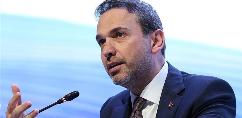 Bakan Bayraktar’dan elektrik ve doğal gaza zam açıklaması