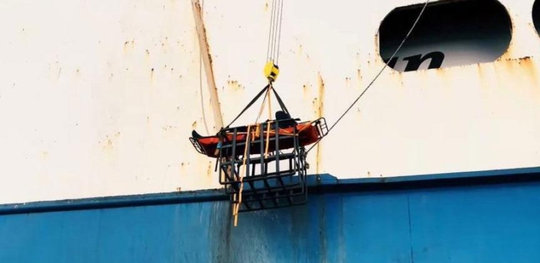 Bakan Yerlikaya: Gemide fenalaşan vatandaşımız tahliye edildi