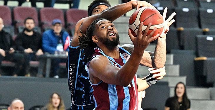 Basketbolda Trabzonspor fırtınası devam ediyor! Arka arkaya 5. galibiyet
