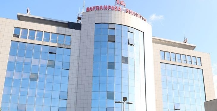Bayrampaşa Belediyesine yönelik yolsuzluk soruşturmasında 8 zanlı tutuklandı