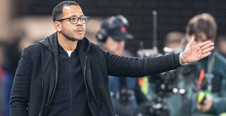 Chelsea, Liam Rosenior’u resmen açıkladı