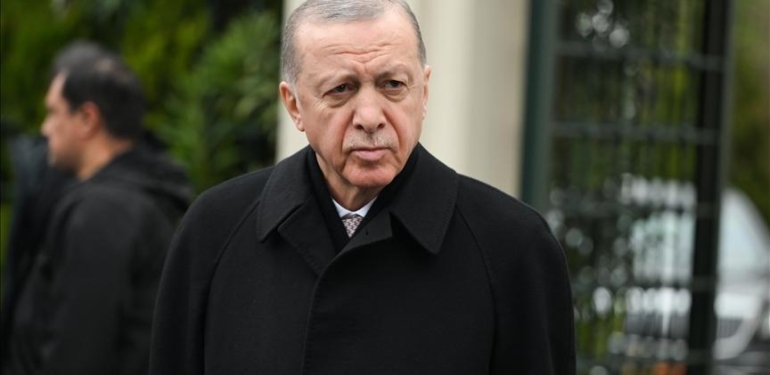 Cumhurbaşkanı Erdoğan, cuma namazını Hz. Ali Camisi’nde kıldı