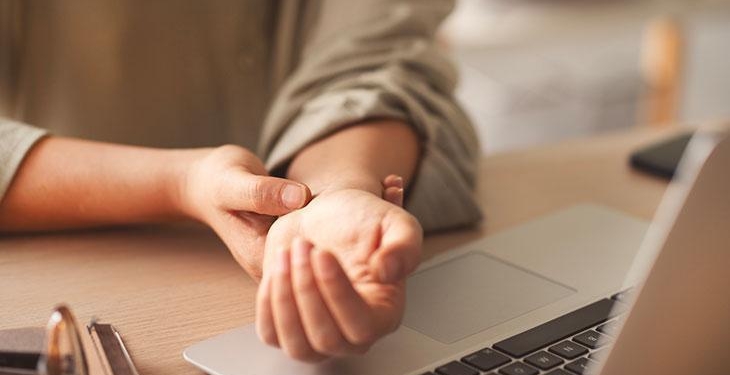 Eklemlerde artan ağrı, şişlik ve sertliğe dikkat! Hastalık kışın atağa geçiyor