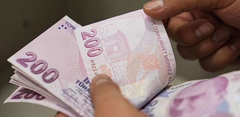 Emekli zammı sonrası gözler promosyonlara çevrildi: Bankalardan yeni yıl ayarı!