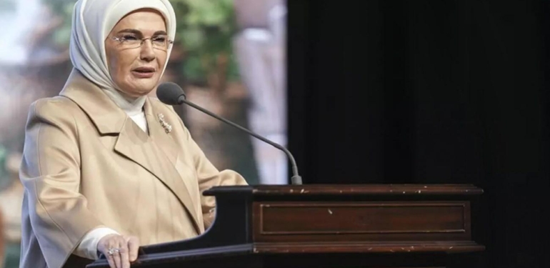 Emine Erdoğan, “Tıp ve Kültür-Sanat Sempozyumu”na ilişkin paylaşımda bulundu