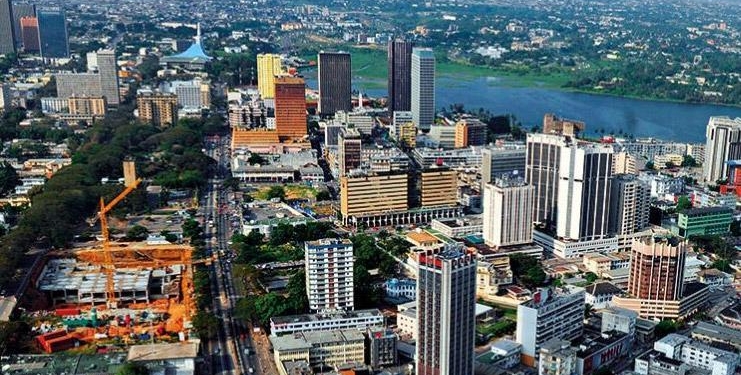 Fildişi Sahili Hakkında Bilgiler; Fildişi Sahili Bayrağı Anlamı, 2026 Nüfusu, Başkenti, Para Birimi Ve Saat Farkı