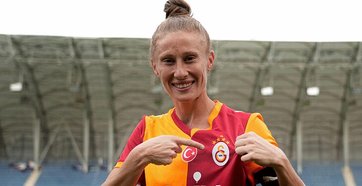 Galatasaray Kadın Futbol Takımı’nın kaptanı Ebru Topçu hedeflerini açıkladı! ‘Örnek aldığım oyuncu İlkay Gündoğan’