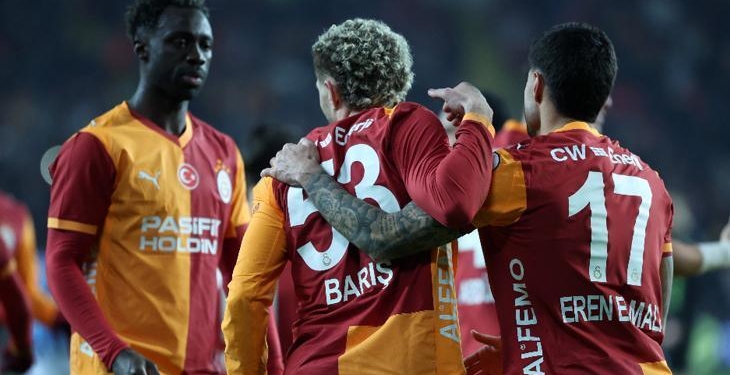 Galatasaray, Trabzonspor’u 4 golle geçti! Süper Kupa’da ilk finalist belli oldu