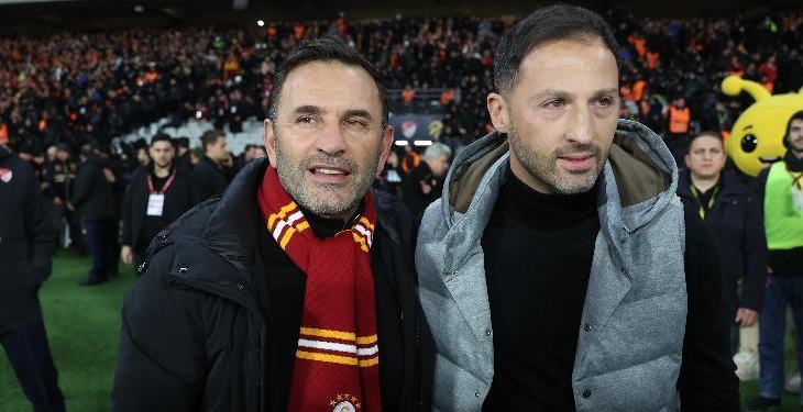 Galatasaray’da Okan Buruk’tan Fenerbahçe’ye tebrik! Seremoni tepkisi