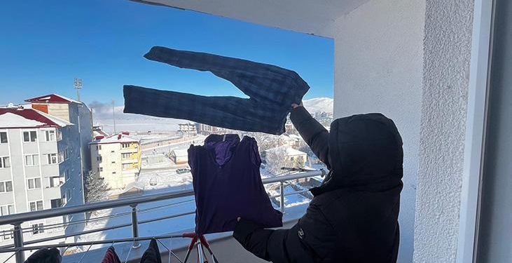 İlçede adeta hayat durdu, inanılmaz görüntüler: Hissedilen -50 derece