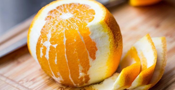 Kabızlık kabusu sona eriyor! Portakalın çöpe giden kısmı bağırsakları resmen ayağa kaldırıyor