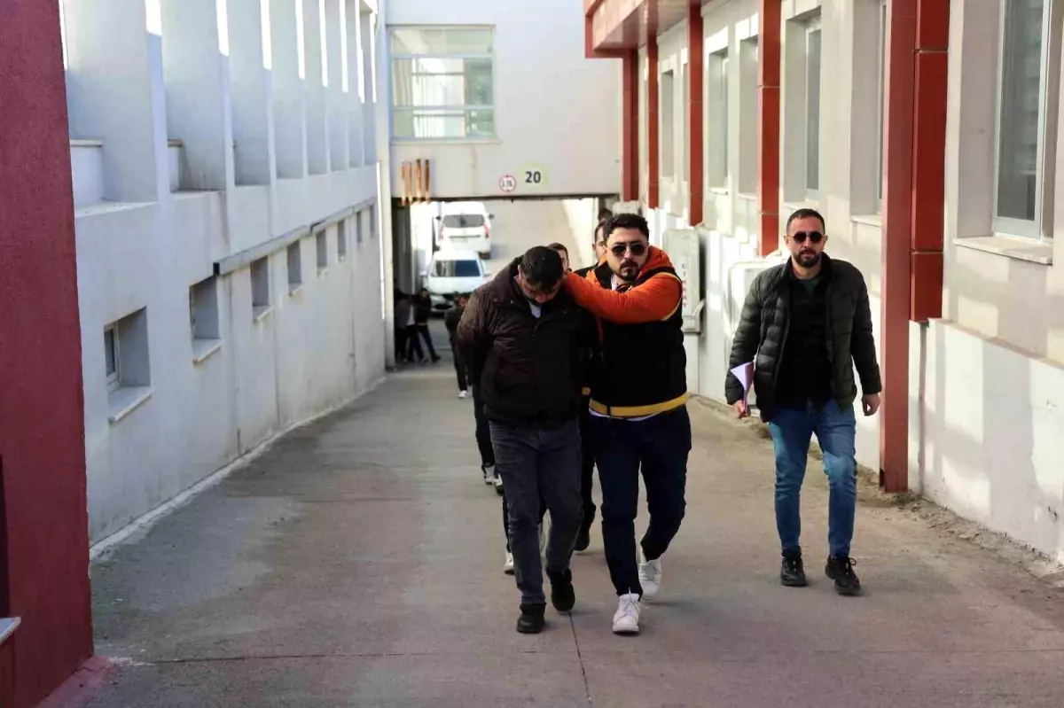 Kahvehanedeki çifte cinayete 11 tutuklama