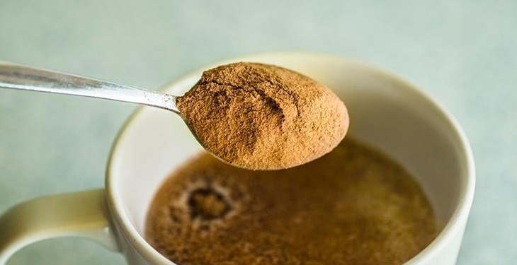 Kahveye bir kaşık ekleyen yaşadı! Metabolizmayı motor gibi çalıştırıyor