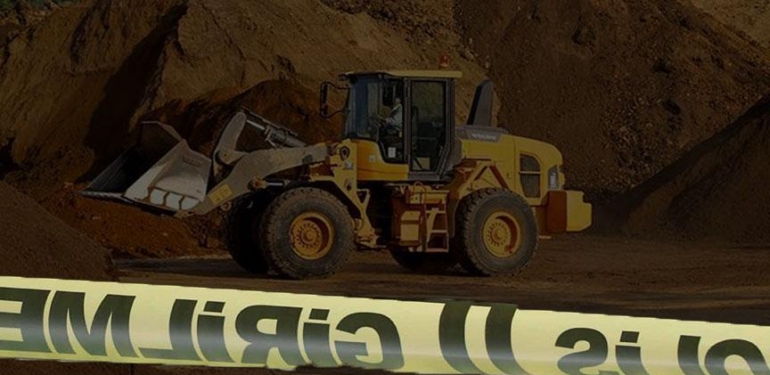 Korkunç itiraf! ‘Babam annemi boğarak öldürdü, hafriyat döküm alanına gömdü’