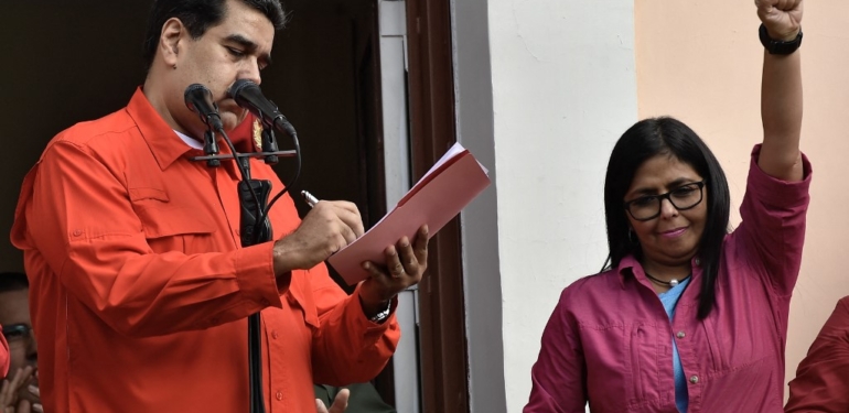 Maduro ihanete mi uğradı? Koltuğuna oturan Delcy Rodriguez’in ABD ile görüştüğü iddia edildi