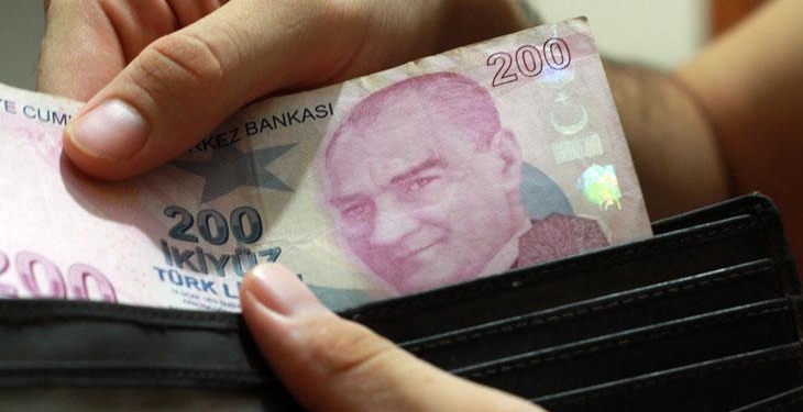 Memur ve emeklinin gözü kulağı yeni maaşlarda! Zamlı farkları için kritik tarih