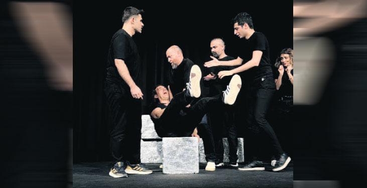 Onlardan oynaması, sizden gülmesi