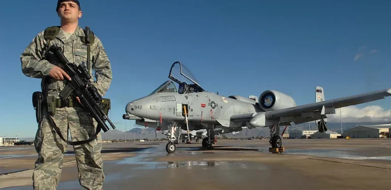 Orta Doğu’da sıcak saatler. ABD ve İran’dan tatbikat restleşmesi