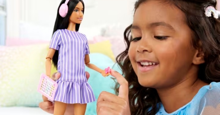 Otizimli barbie detaylı tasarımıyla piyasaya çıkıyor