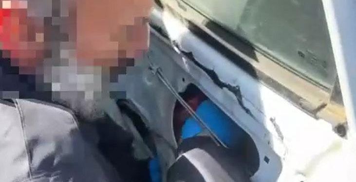 Otomobil kapılarından uyuşturucu fışkırdı! ‘Babam hastaydı’ savunması yaptı