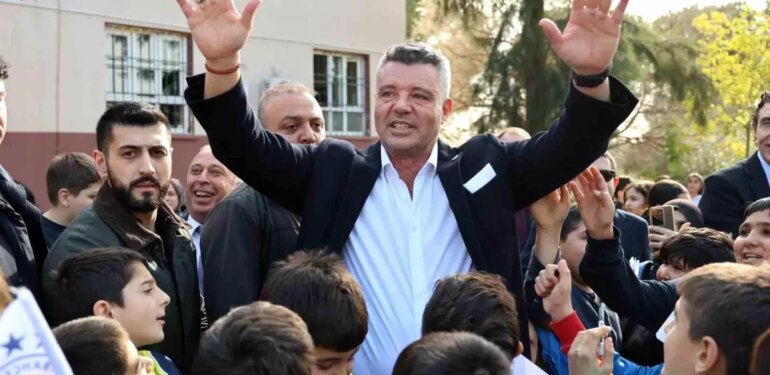 Sadettin Saran: “Fenerbahçe’yi bu sene şampiyon yaparak birçok çocuğumuzu Fenerbahçeli yapacağız”