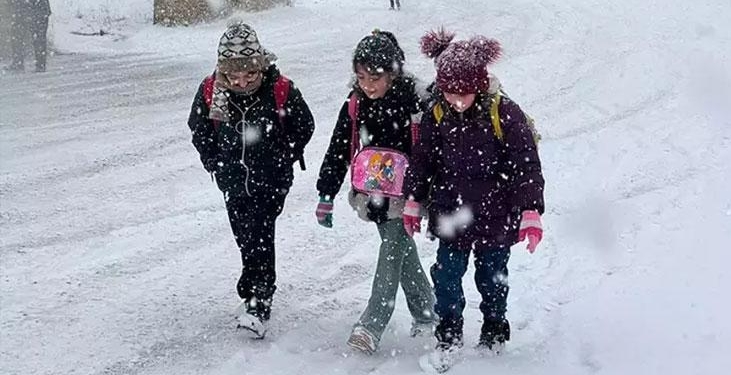 SON DAKİKA | Meteoroloji yeni harita paylaştı! Valiliklerden ‘kar tatili’ haberleri gelmeye başladı