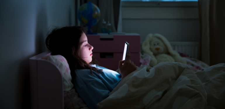 Sosyal medya yasağı devreye girdi 5 milyona yakın hesap kapandı