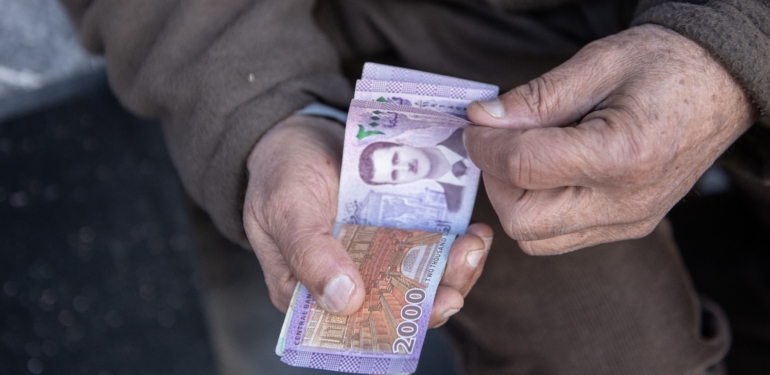 Suriye’de yeni banknotlar piyasaya sürüldü