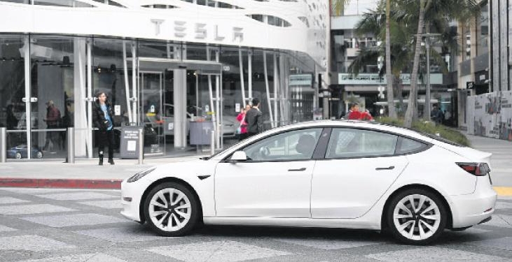 Tesla’ya ‘plaka’ davası şoku