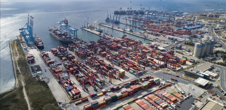 Türkiye limanlarında 2025’te Cumhuriyet tarihinin yük elleçleme rekoru kırıldı