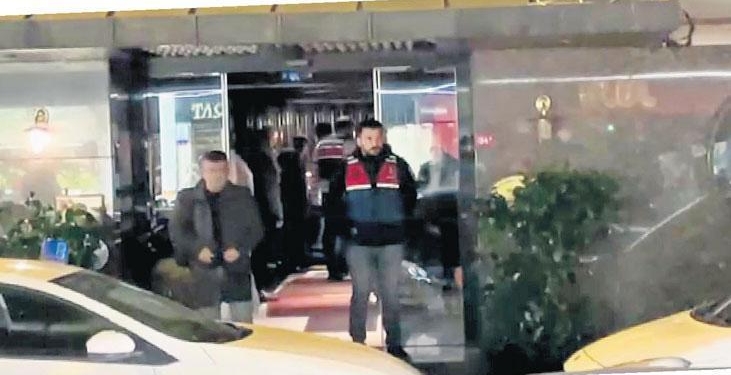 Ünlü otelde gizli oda bulundu