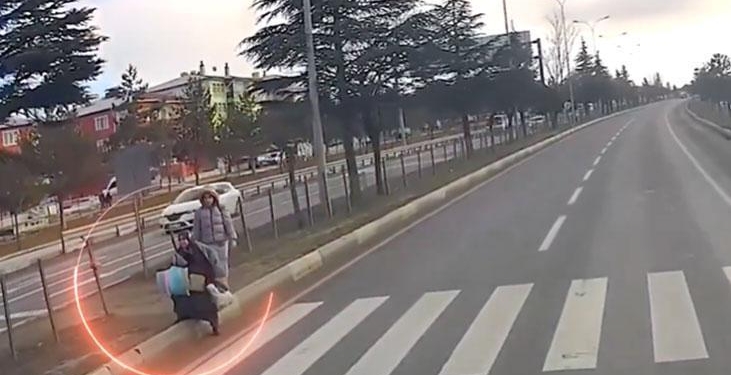 Yaya geçidinde facianın eşiğinden dönüldü! Bakan Yerlikaya: ‘Gereği yapıldı’