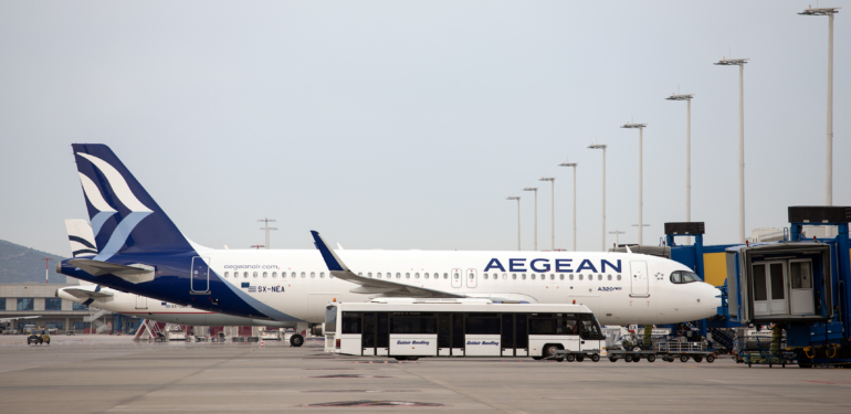 Yunanistan’da havaalanlarına radyo engeli: Uçuşlar askıya alındı