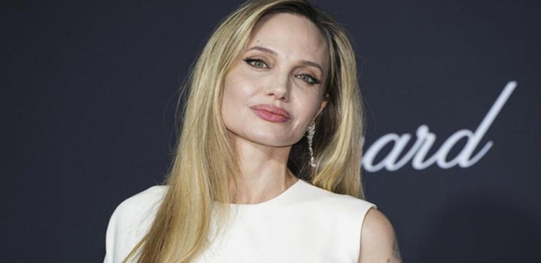 Angelina Jolie’den radikal karar! tası tarağı toplayıp ABD’yi terk ediyor