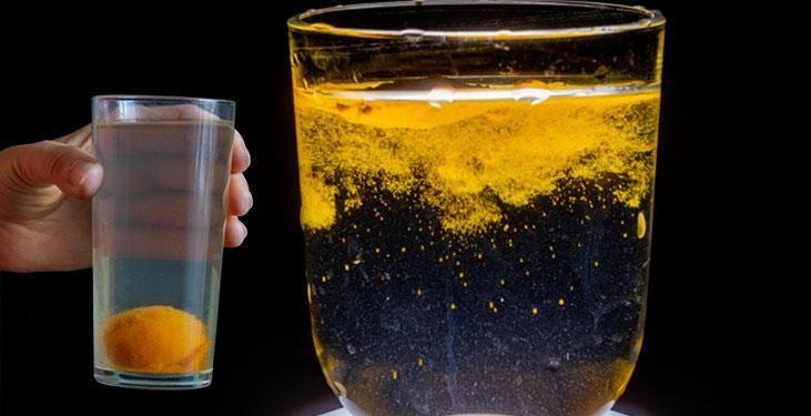 Baharatın sahte olup olmadığını gösteren 3 saniyelik test! Zerdeçal diye bunu yemişiz