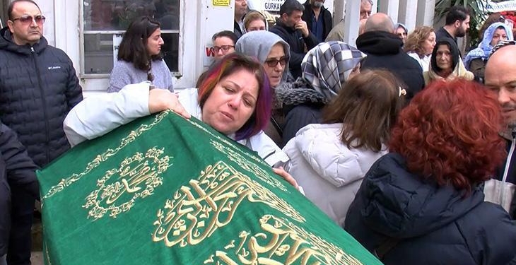 Berkay, Bağdat Caddesi’nde ‘yarışın’ son kurbanı oldu! Acılı anne yürekleri yaktı: Bizim için yaşam bitti