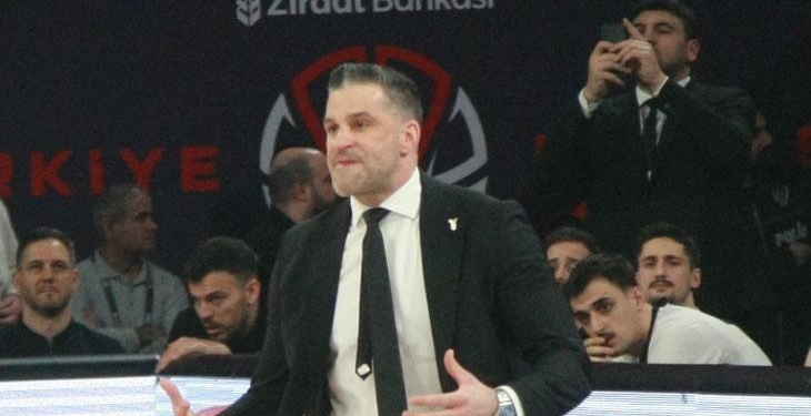 Beşiktaş’ta Dusan Alimpijevic’ten hakemlere sert tepki