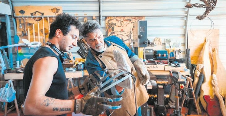 Beyazıt Öztürk’ten unutulan eşyaların hatırlanan hikâyesi! ‘Heykel çok özlediğim bir dostumdu’