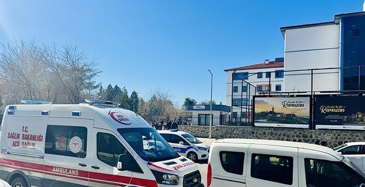 Diyarbakır’da okulda cıva zehirlenmesi! Öğrenciler hastaneye kaldırıldı