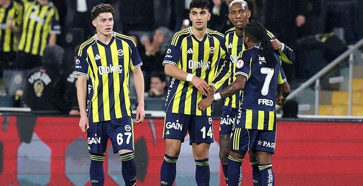 Fenerbahçe’de galibiyet havası! Genç oyuncular için övgü dolu sözler