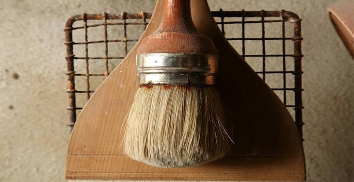 Hem boyuyor hem temizliyor! Fırça deyip geçmeyin, ömür boyu kullanılıyor